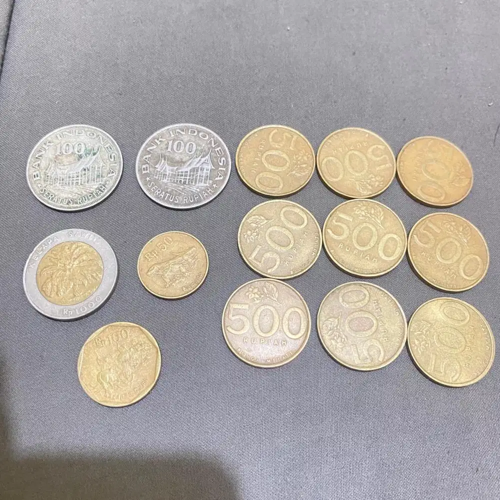 Koin kuno Uang logam lama