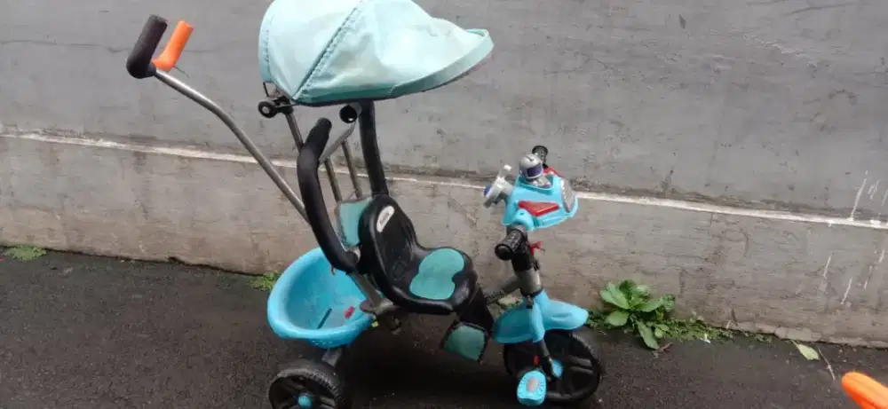 MURAH!! Sepeda Family Biru dijual Cepat