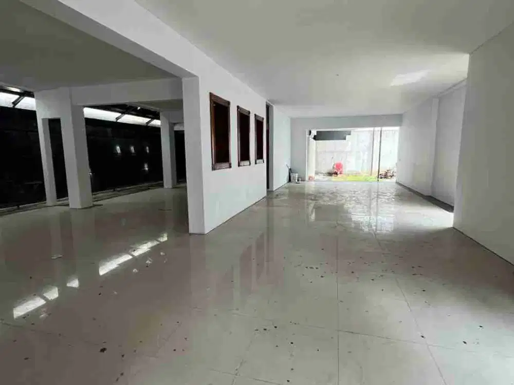 Disewakan Ruang Usaha Sayap Riau