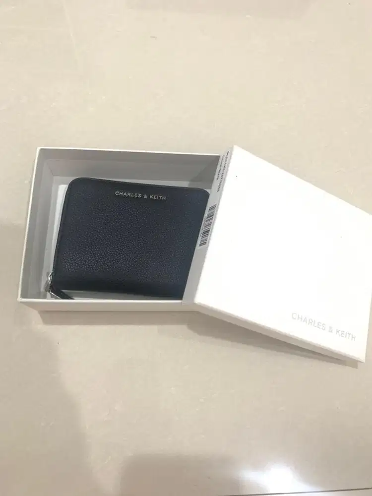 Dompet Charles and Keith Original