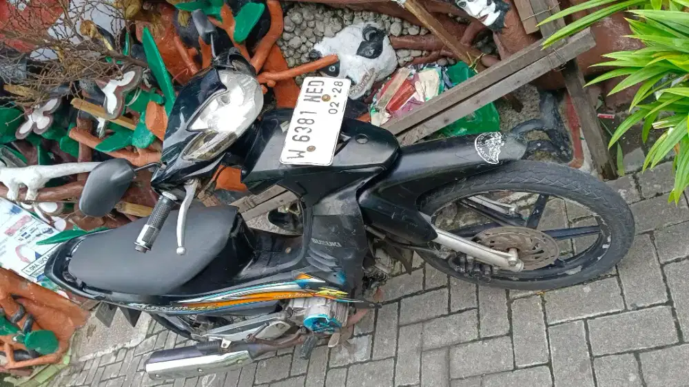 Shogun 125 tahun 2004