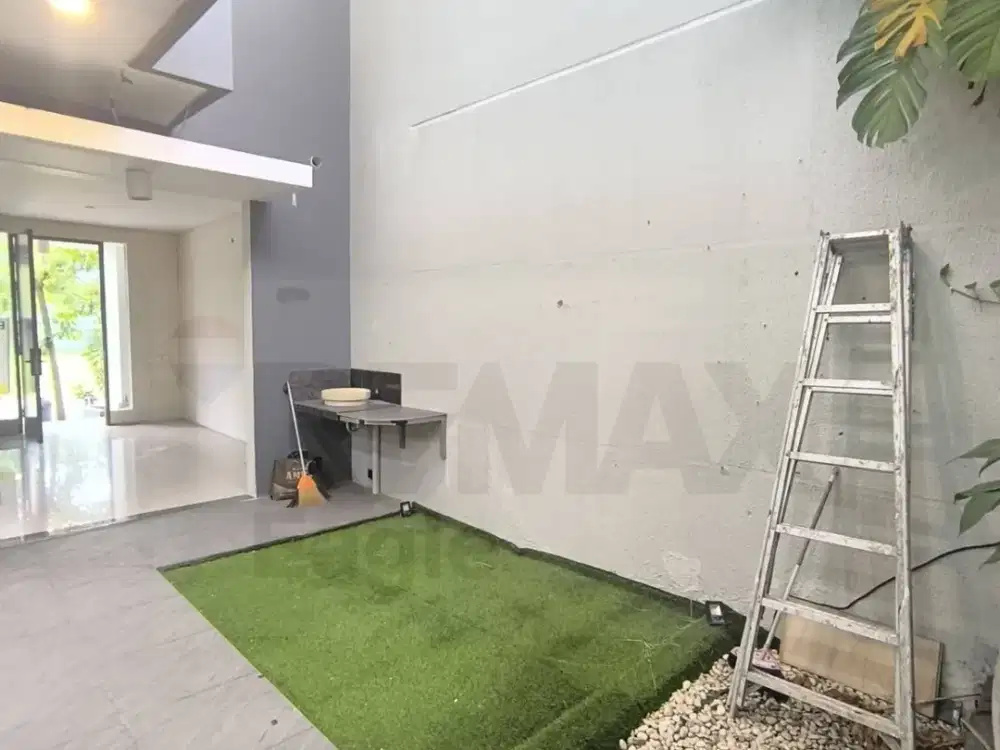 Dijual Rumah Northwest Central