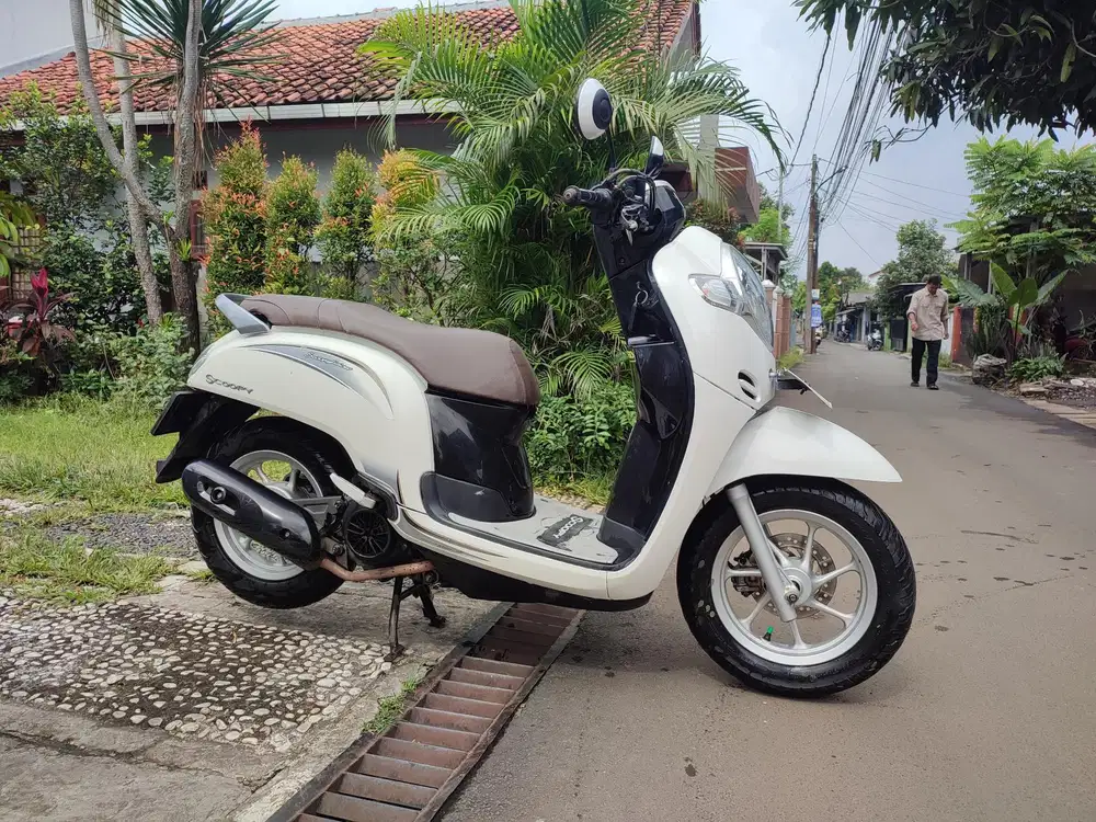 DIJUAL SCOOPY STYLISH TAHUN 2019