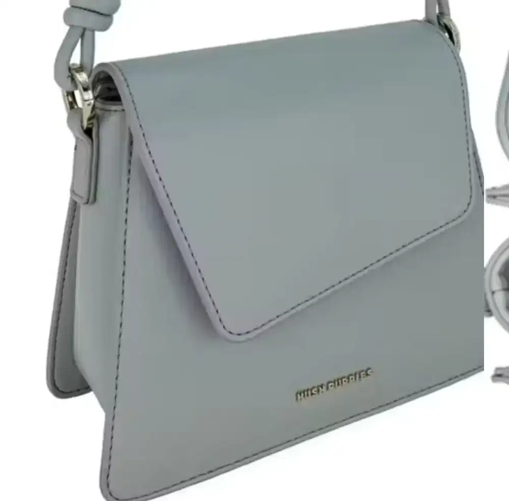 Preloved Tas Hush Puppies