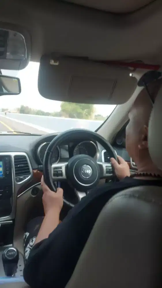 MENCARI KERJAAN SEBAGAI DRIVER PRIBADI / HARIAN