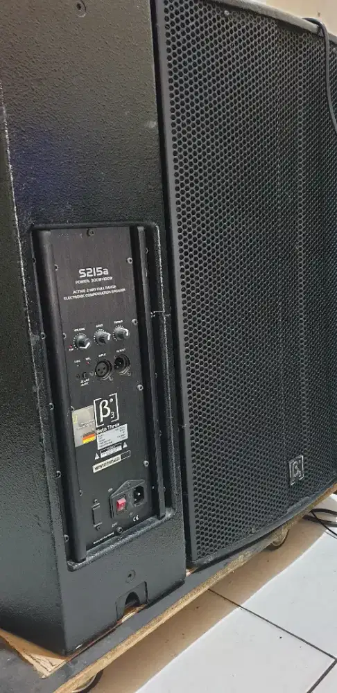 Speaker active beta tree s215a