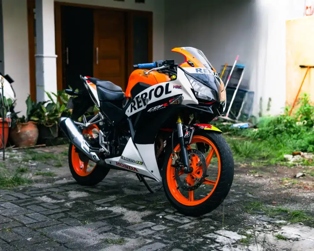 Dijual cepat Motor CBR 150cc