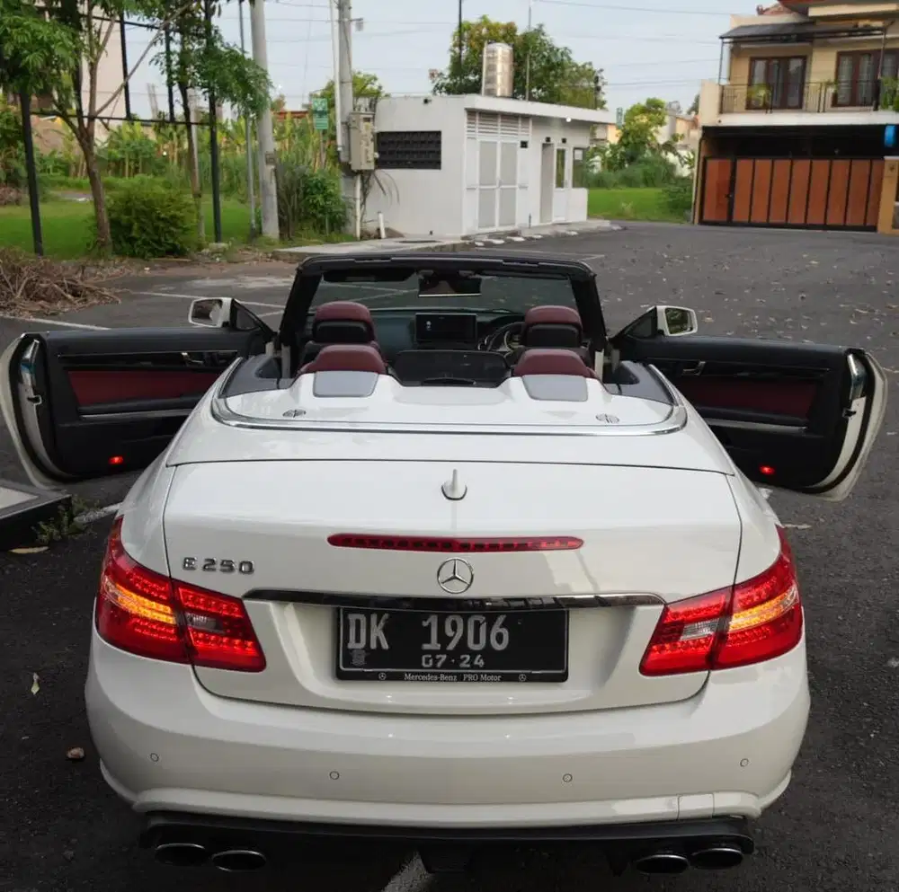 Mercedes Benz e250 Cabriolet 2011