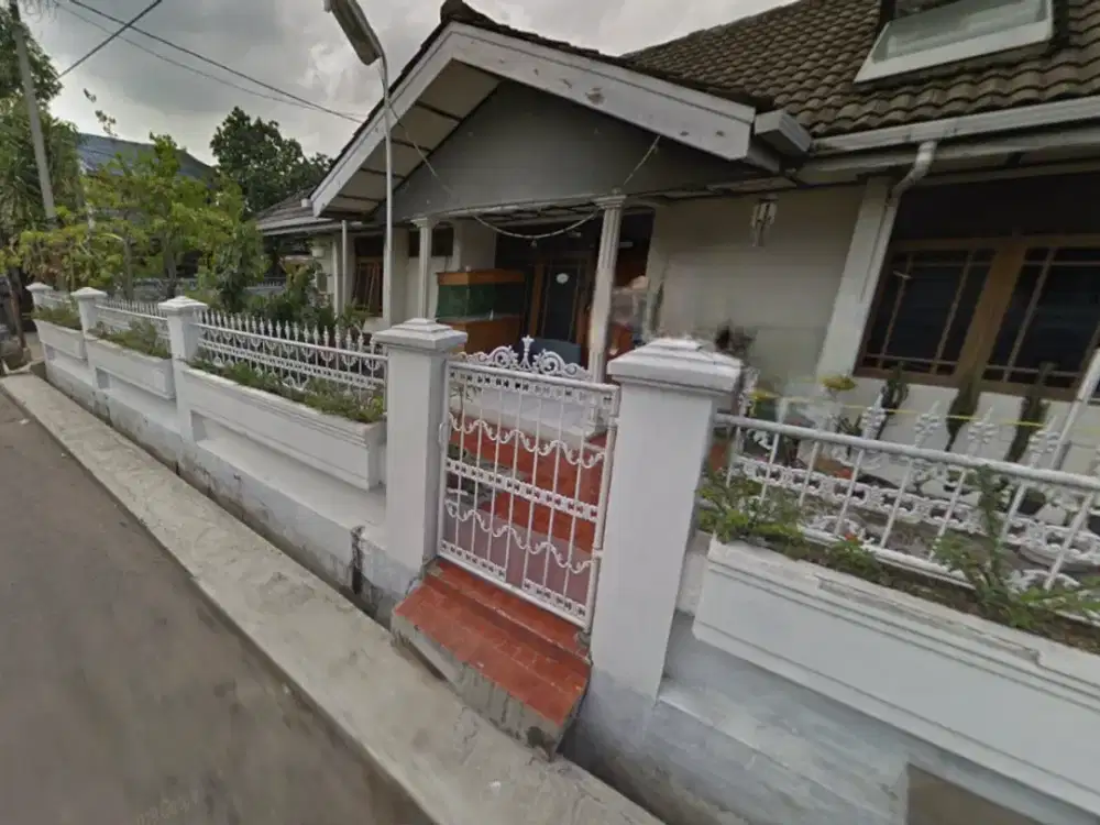 RUMAH STRATEGIS NYAMAN DAN AMAN DALAM KOMPLEK ONE GATE SYSTEM DI BINONG BANDUNG