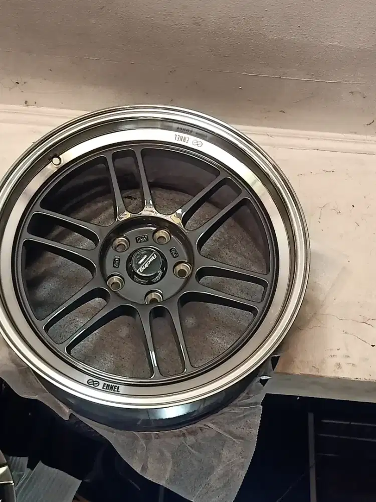 KANA RS 18x9.5in ET 25 pcd 114,3