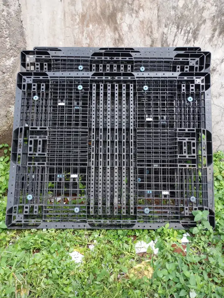 Palet plastik import 140x110x10cm