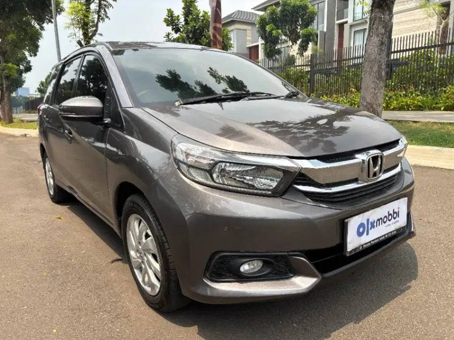 DP MURAH Honda Mobilio 1.5 E Bensin-MT 2017 Abu-Abu CSYKB