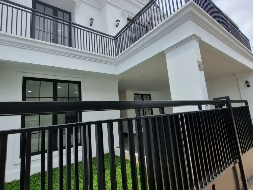 Rumah Brand New ada Swimming Pool di Sektor 3A Bintaro pr 11183