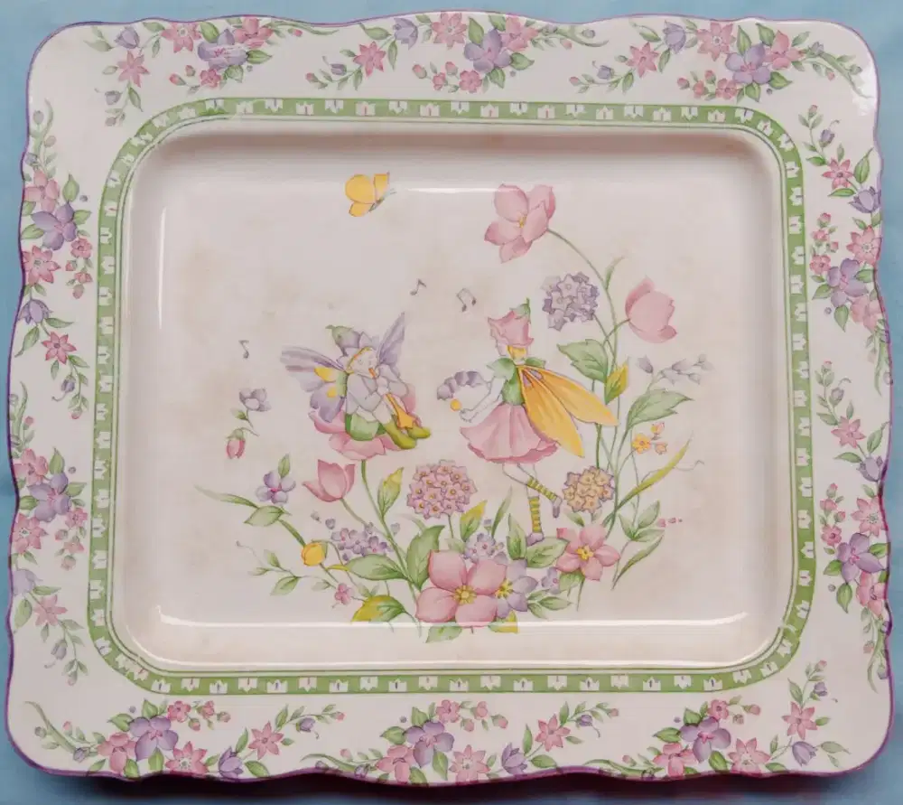 Keramik Vintage Tempat Kue / Kue Ulang Tahun / Makanan