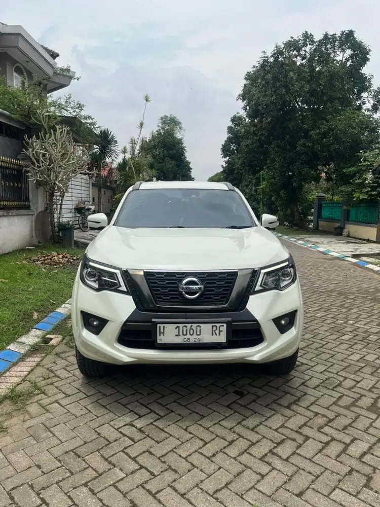 Nissan Terra VL 2.5 4x2 AT