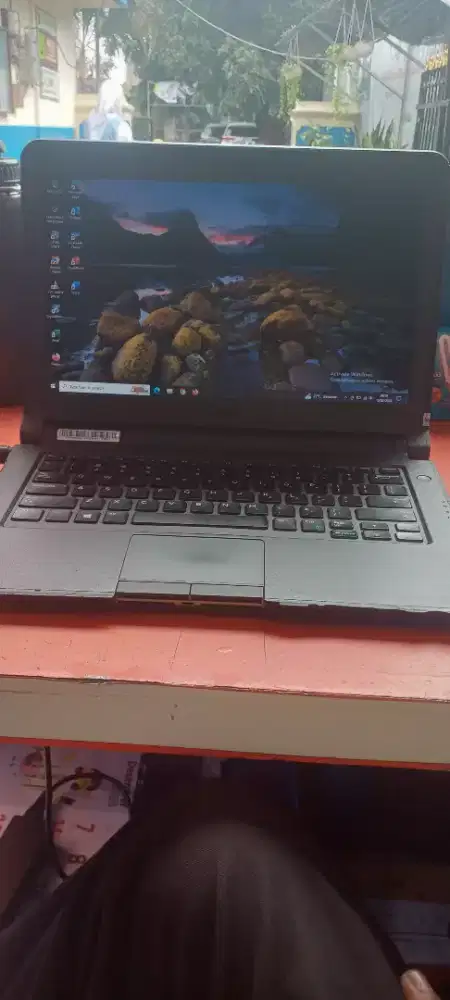 laptop dell latitude 3340