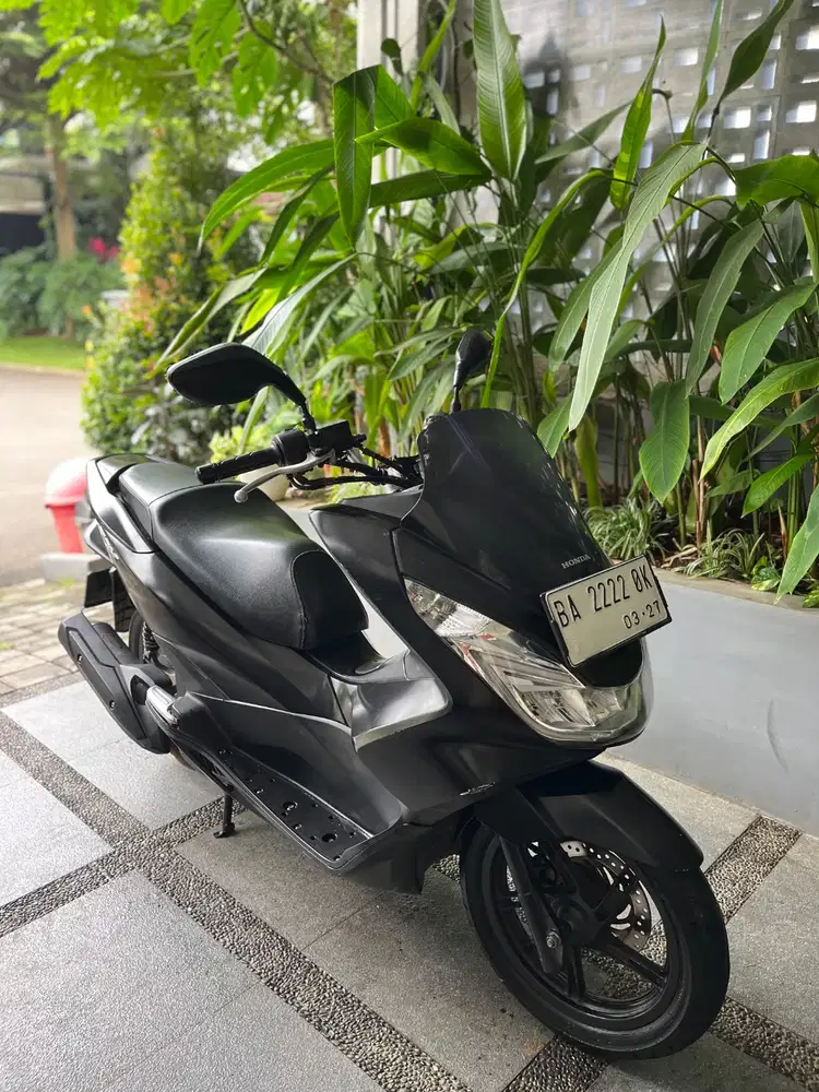 Honda PCX 160 CBU 2016 Hitam Doff
