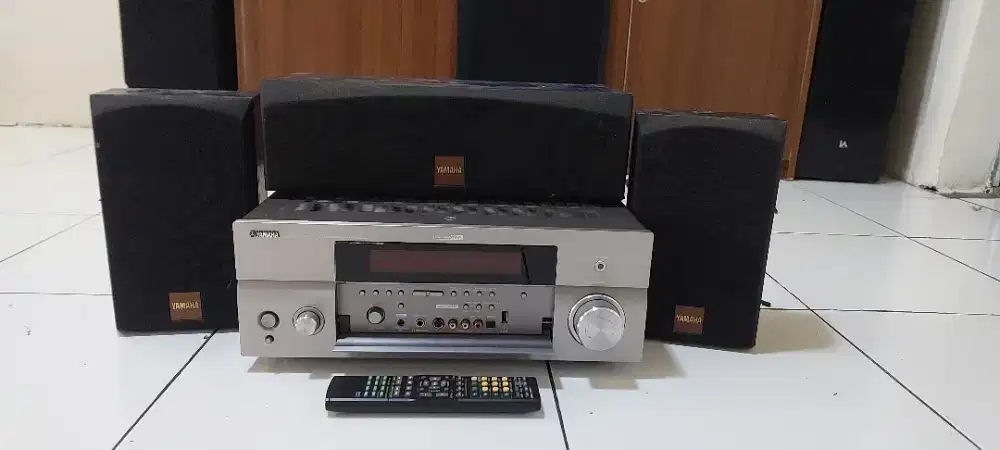 Jual ampi reciver yamaha RX v3800 7.1 chenel  spek bisa liat di goggle