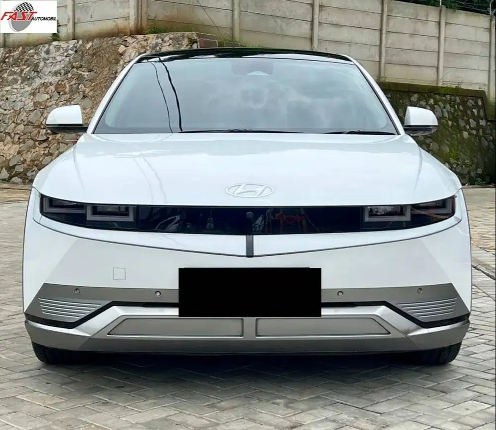 HYUNDAI IONIQ 5 EV SIGNATURE STANDARD RANGE AT 2023 LOW KM.23RB