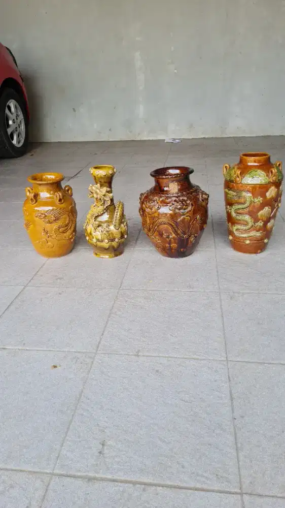 Guci ukur naga timbul china