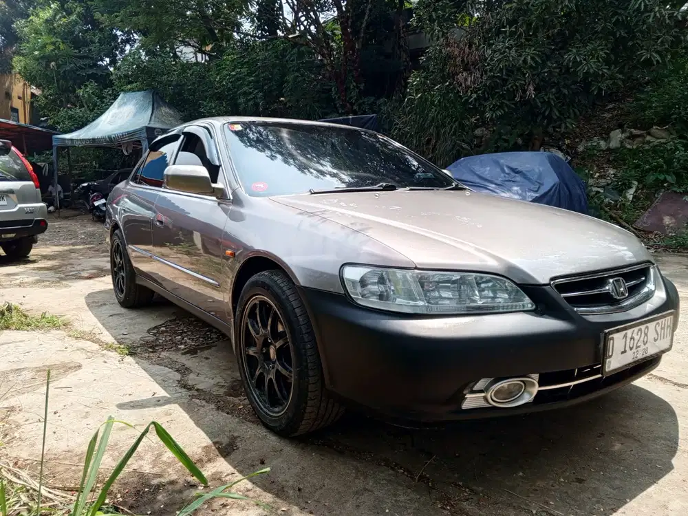 Honda Accord 2003 Bensin