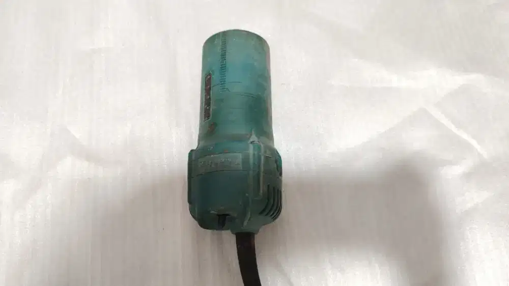 Mesin gerinda tangan