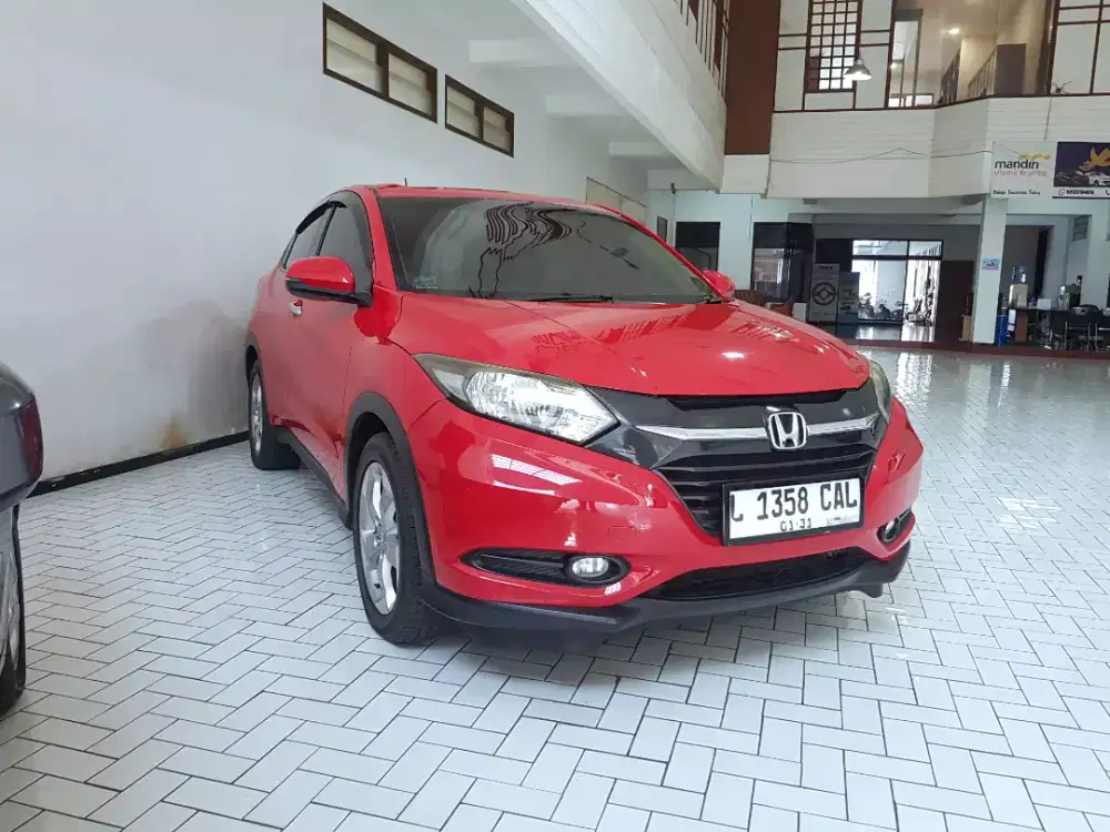 Honda HR-V E AT 2015 Bensin