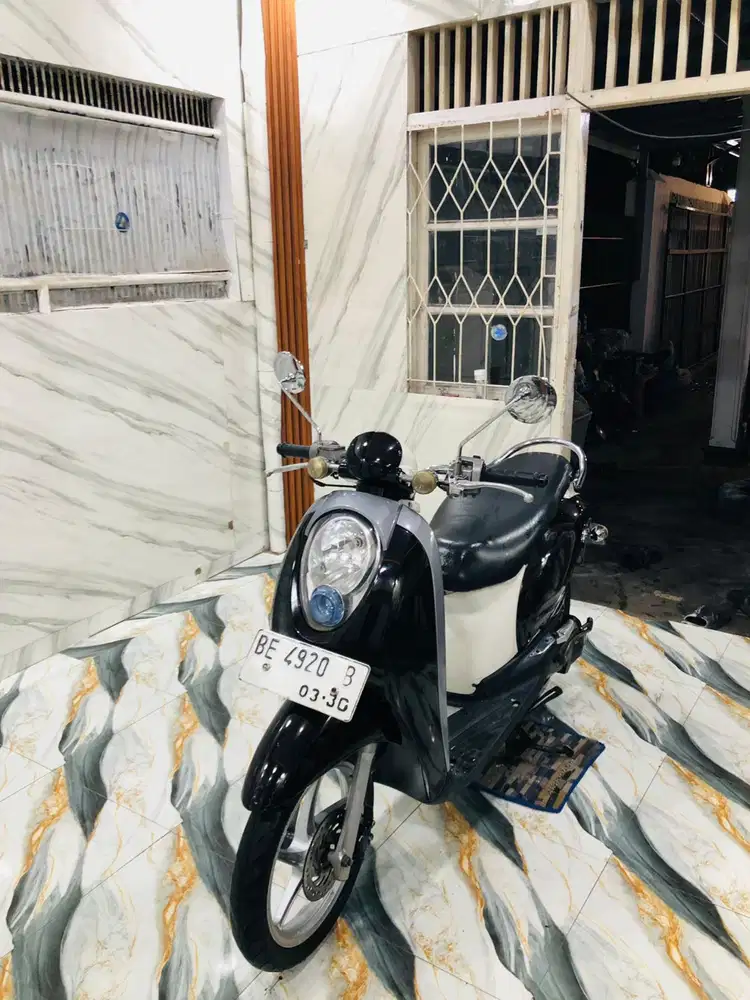 HONDA SCOOPY ISTIMEWA 2012 Pajak Hidup