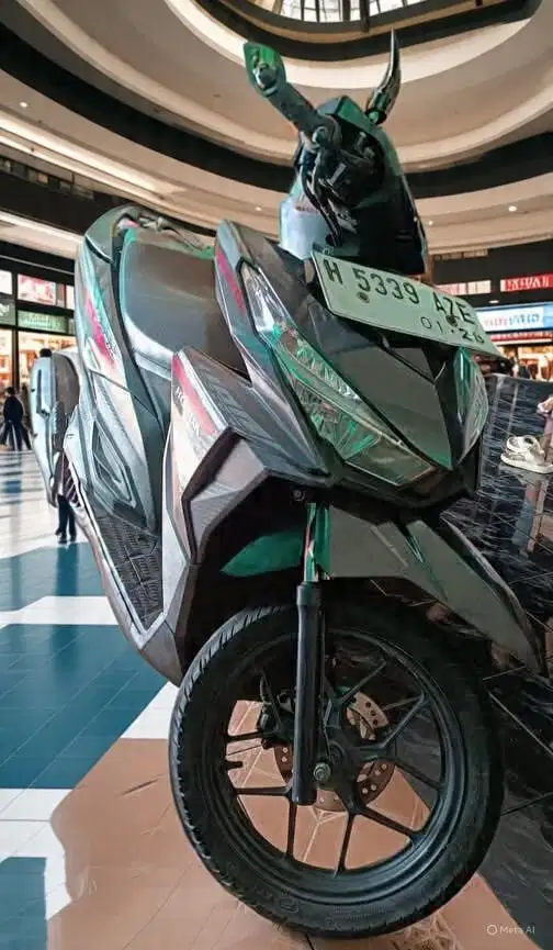 Dijual Vario 125 th 2018 lengkap