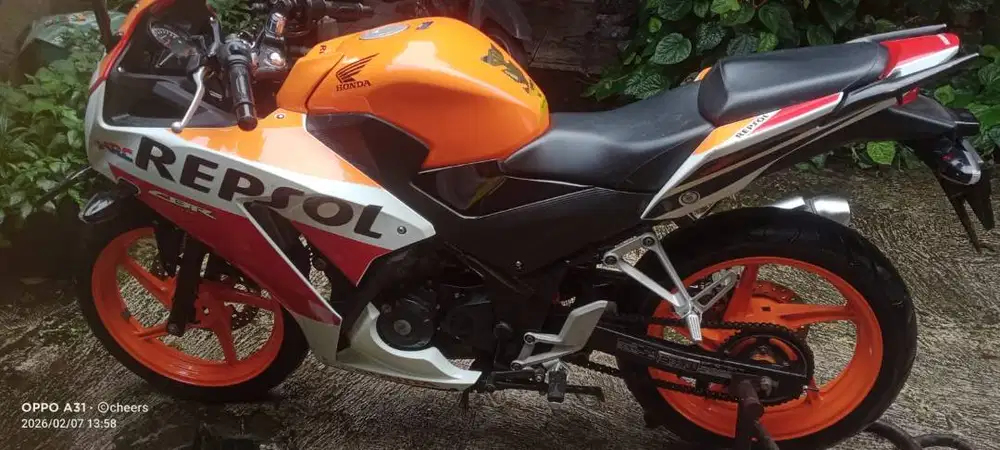 CBR Repsol masih ORi Tangan KE 1