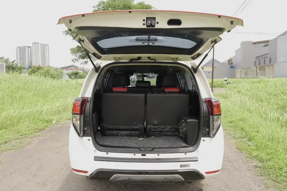 Toyota Kijang Innova 2020 Bensin