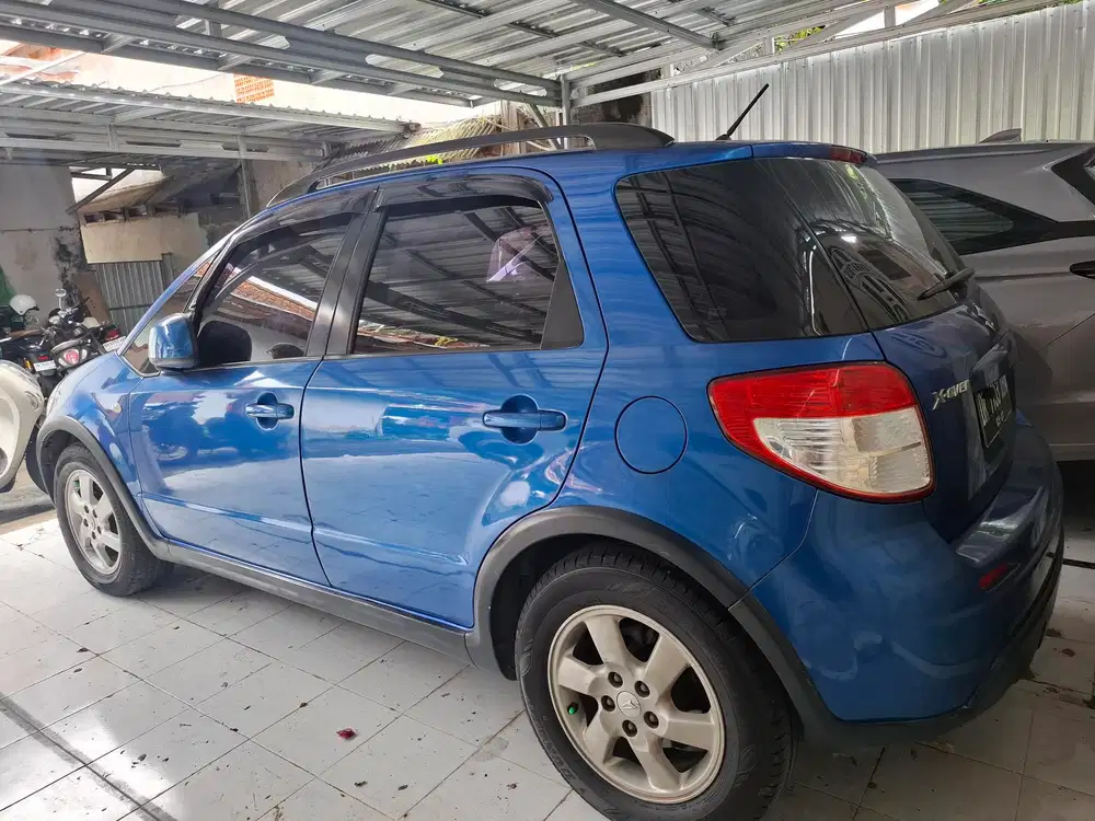Suzuki SX4 2010 Bensin