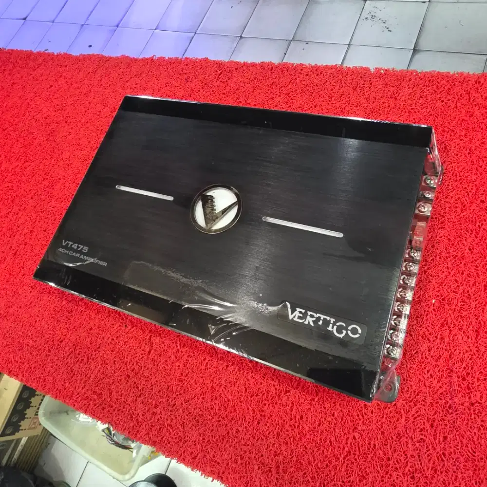 Power VENOM VERTIGO VT475 Power VENOM VERTIGO 4 Channel