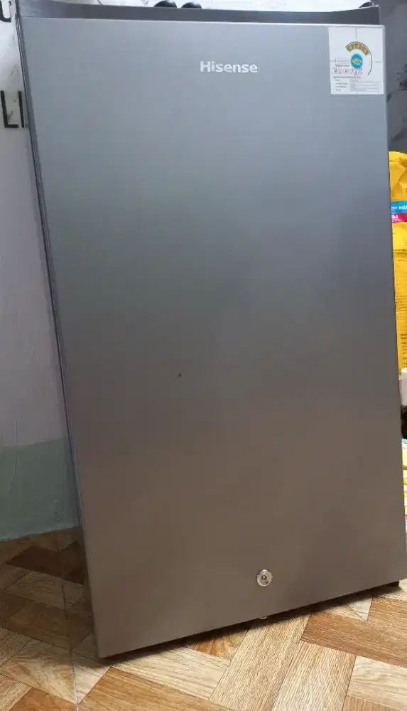 Dijual kulkas 1 pintu