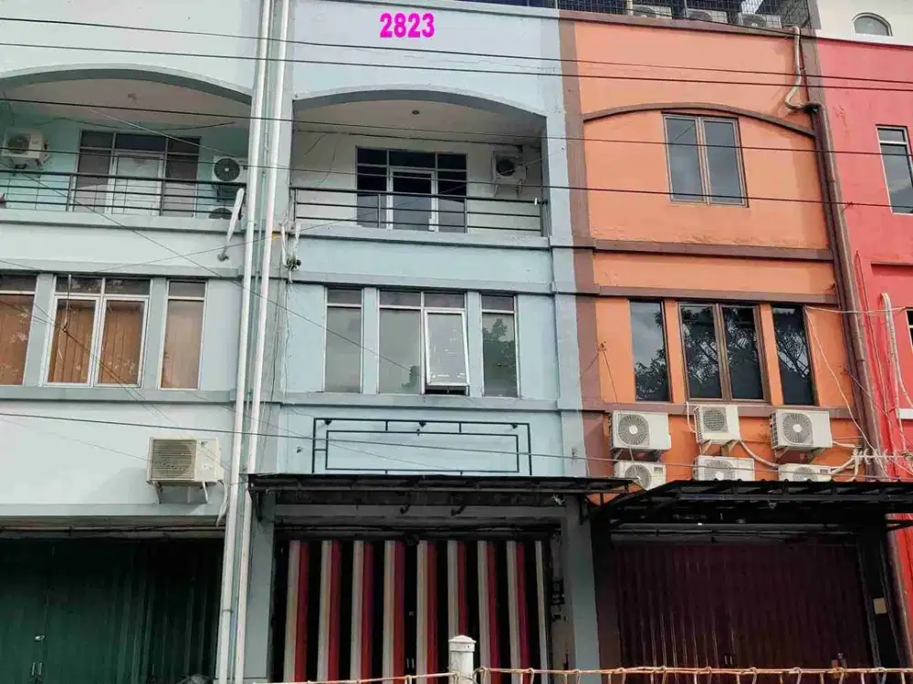 disewakan ruko 3,5 lantai di duren sawit jakarta timur