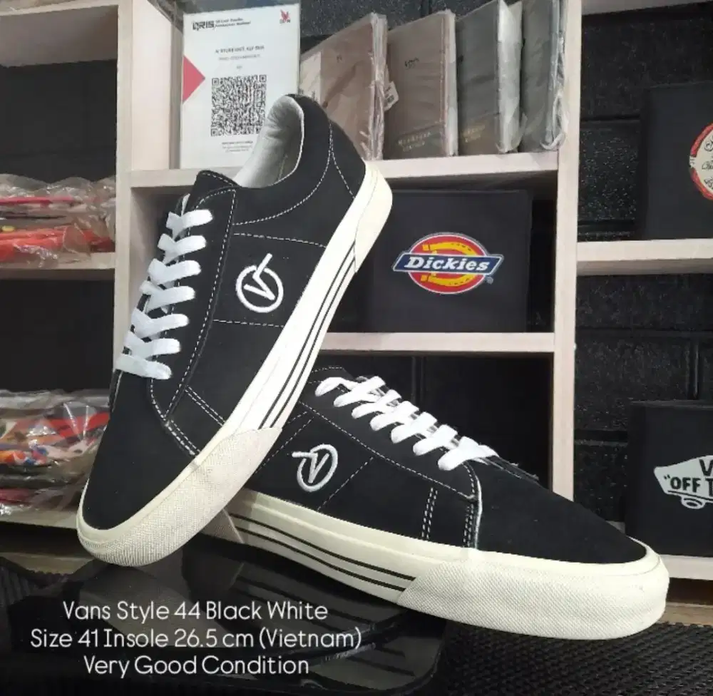 Vans Style 44 Black White Size 41 Insole 26.5