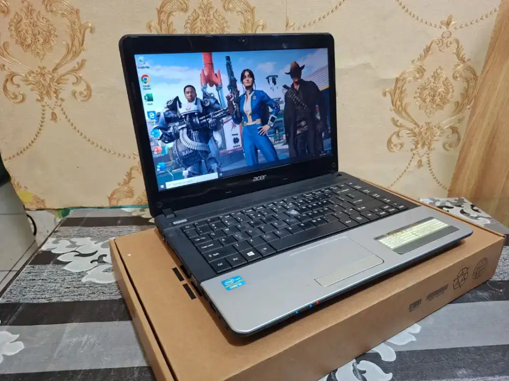 Jual cepet Acer E1-471 -CORE I3 GEN2 -4GB -HDD 500GB -SIAP PAKE