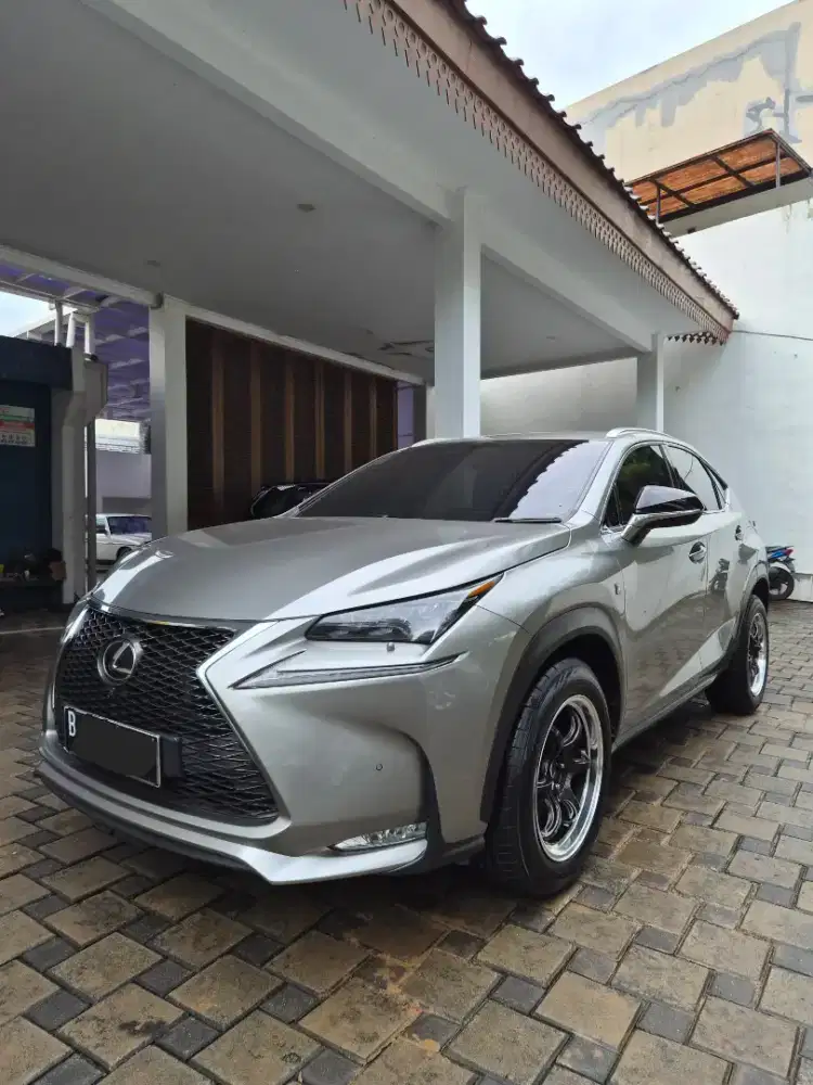 Lexus NX200T F-Sport Tahun 2017