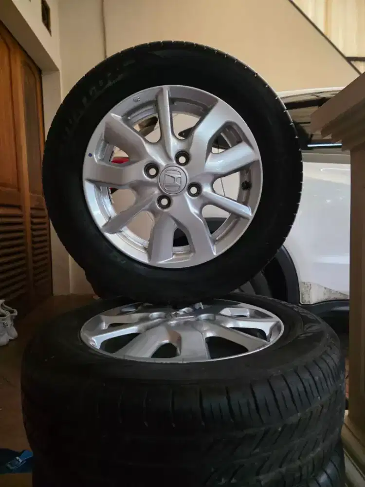 Velg Honda Brio