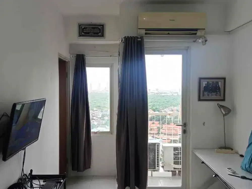 Dijual Cepat Apartemen 2Br Puncak CBD Hadap Pool