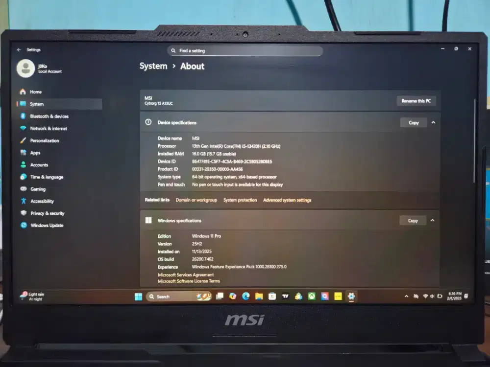 Laptop Gaming MSI CYBORG 15 A13UC