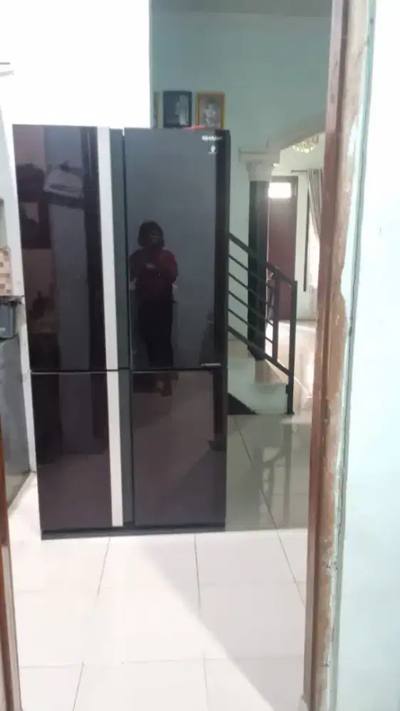 Kulkas 4 Pintu SHARP