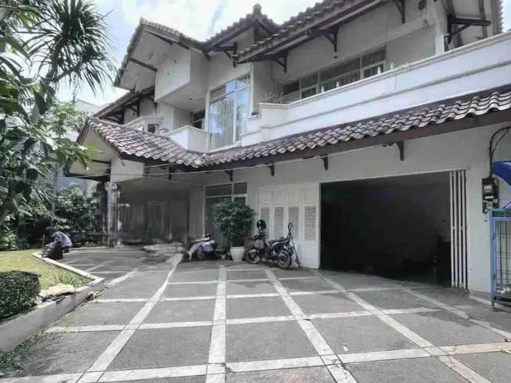 rumah selong dekat scbd kebayoran baru jakarta selatan