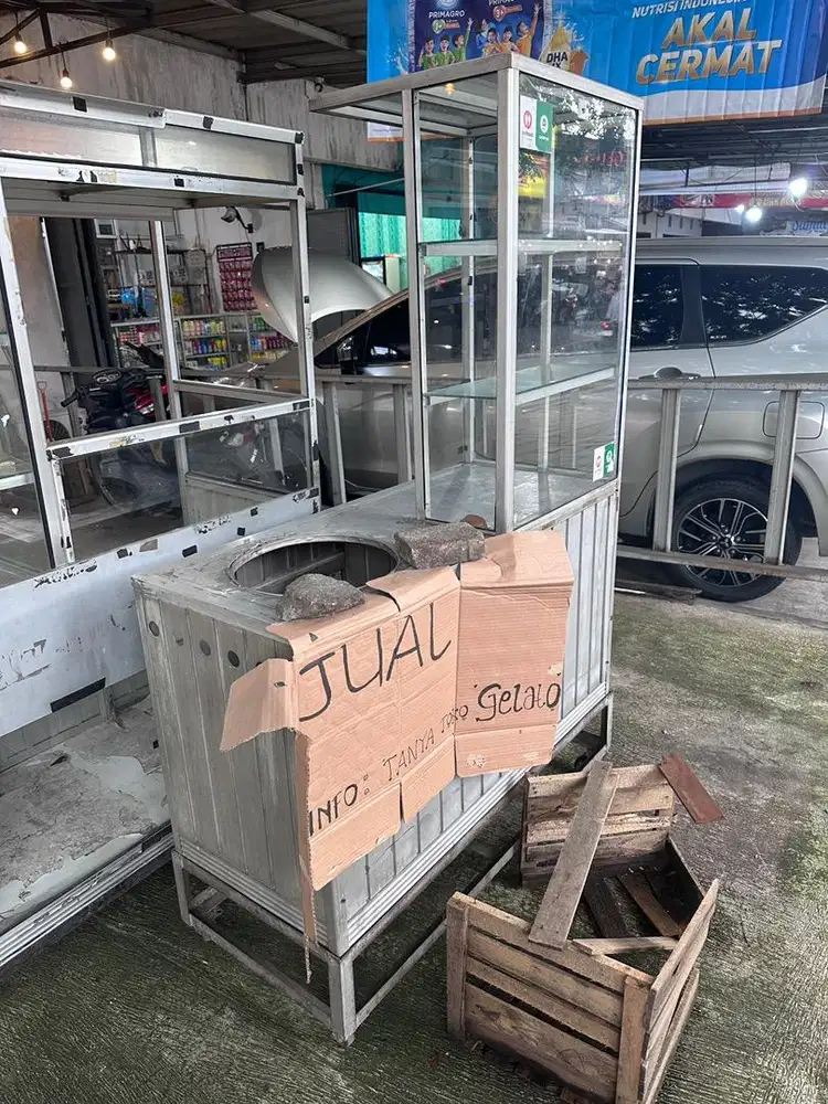 Gerobak alumunium etalase