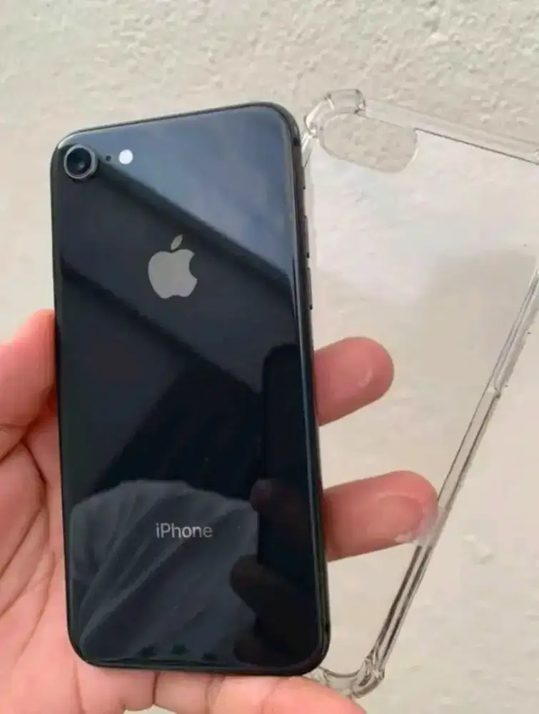 Iphone 8 64 tdk ada minus