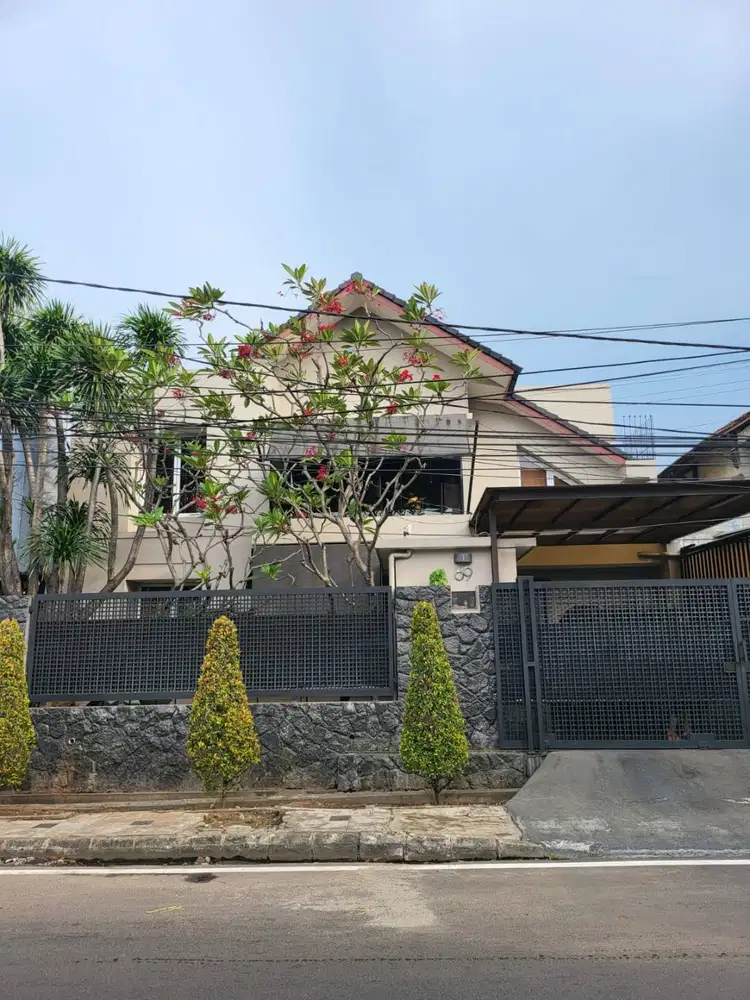 Rumah Dekat Bintaro Plaza di Bintaro Tangsel SC-15303