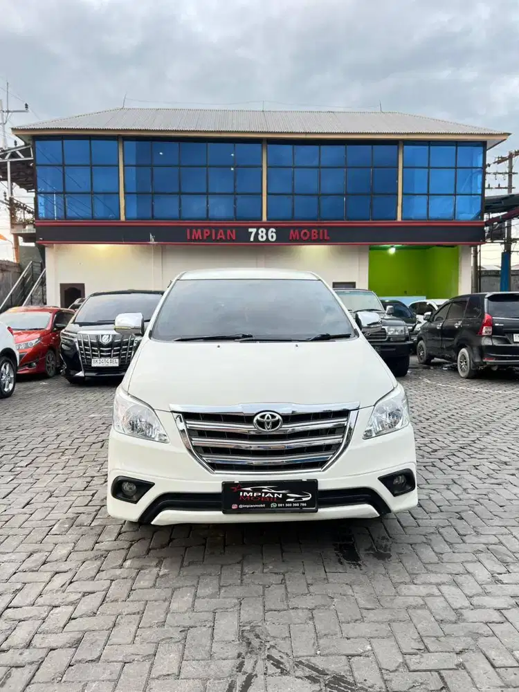 Toyota Kijang Innova 2.4 G Diesel Automatic Putih 2015 fortuner pajero