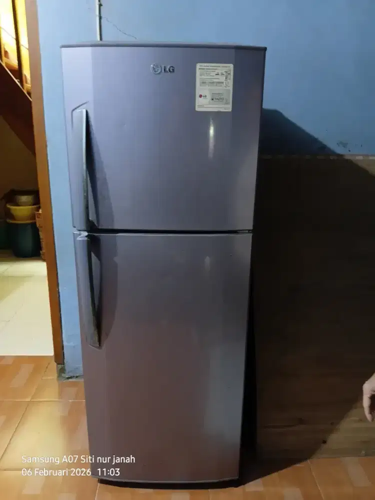 Kulkas LG 2 pintu