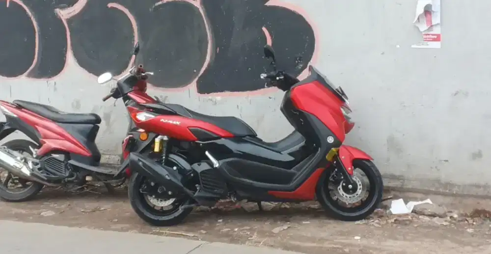 Yamaha Nmax new merah low km