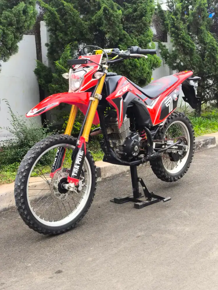 HONDA CRF 150 TAHUN 2017